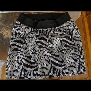 Maternity sequin mini skirt